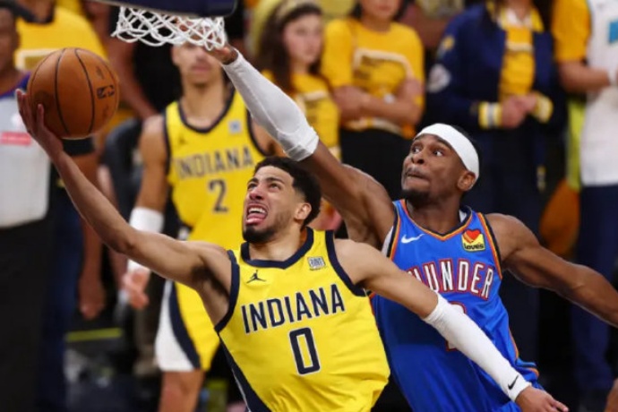 哈利伯顿抢七大战意外受伤：梦想折翼的瞬间